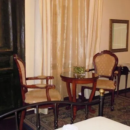 Antico Di Moda Guesthouse