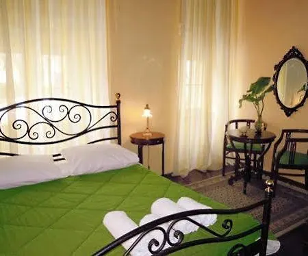 Antico Di Moda Guesthouse