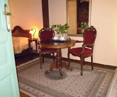 Antico Di Moda Guesthouse Hotel